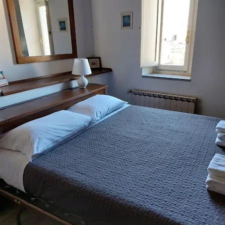 Ramaglianti Lägenhet *